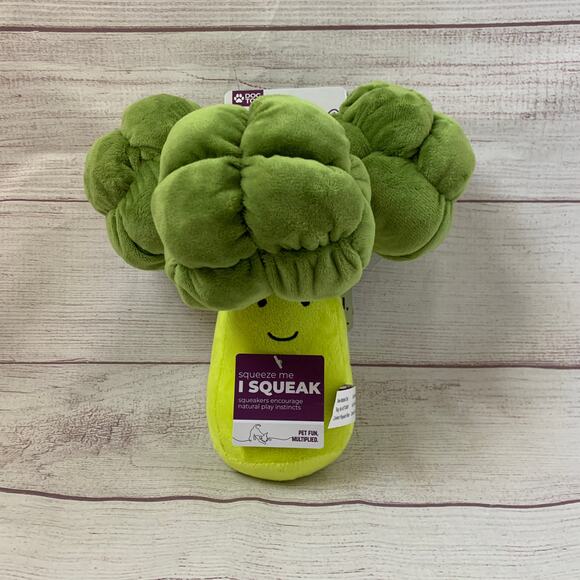 Multipet Broccoli Dog Toy Squeaker Crinkle Plush Fresh Produce - Picture 1 of 15